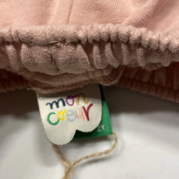 MC Girl Cropped Short size 2 - Great Gifts for a girl - Picture 7 of 7